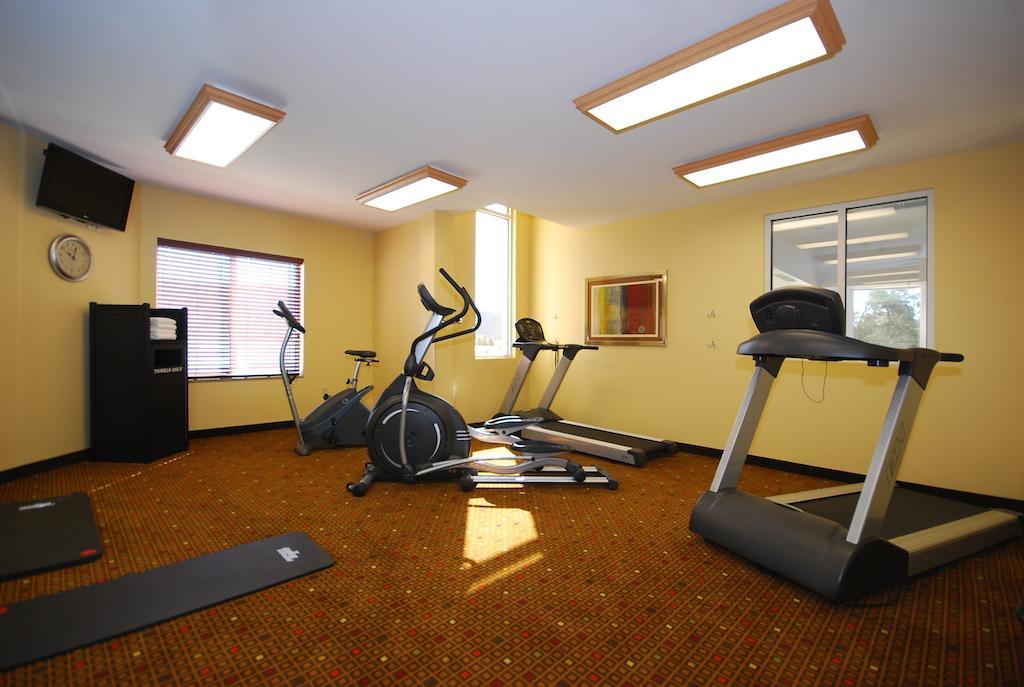 Towanda Paradise Inn & Suites מראה חיצוני תמונה