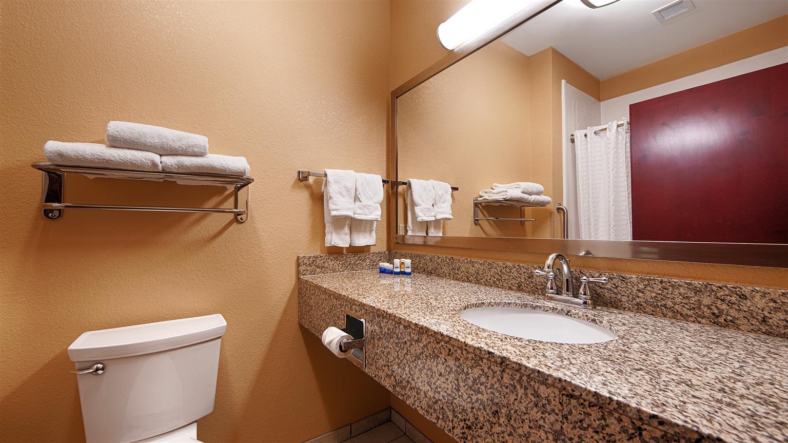Towanda Paradise Inn & Suites מראה חיצוני תמונה