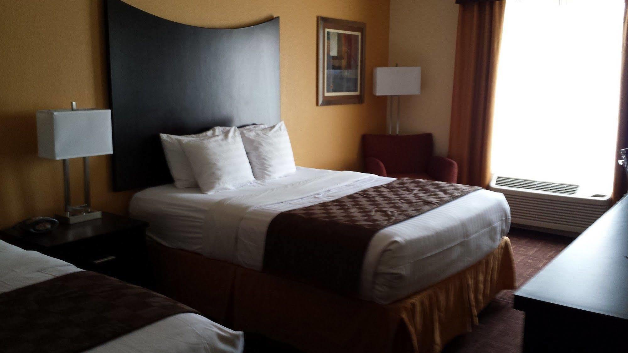 Towanda Paradise Inn & Suites מראה חיצוני תמונה