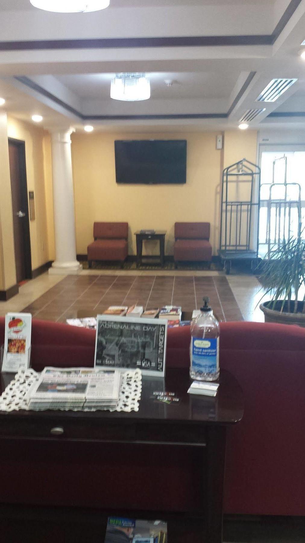 Towanda Paradise Inn & Suites מראה חיצוני תמונה