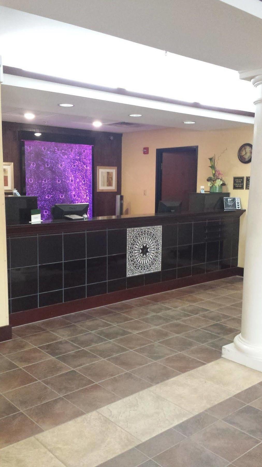 Towanda Paradise Inn & Suites מראה חיצוני תמונה